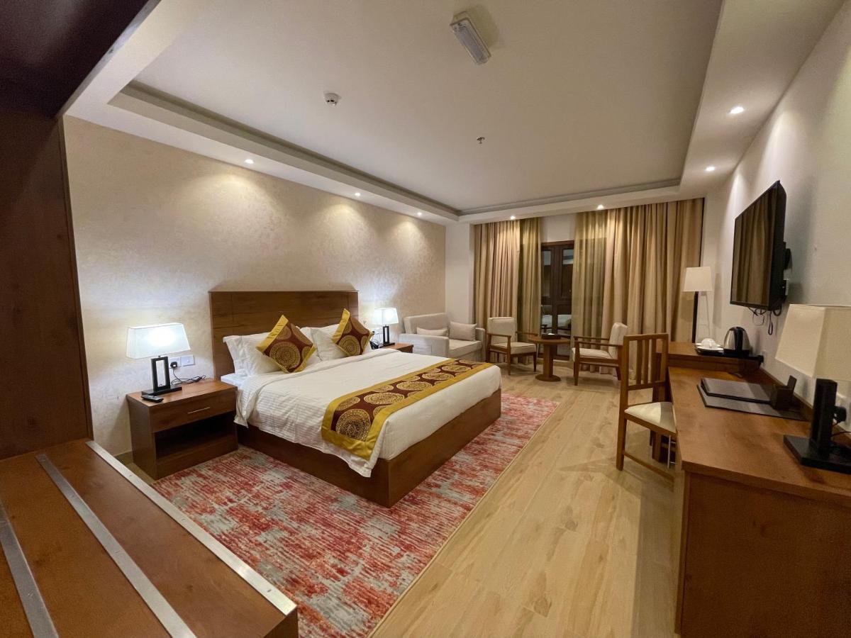 Alsahwa Hotel Seeb Luaran gambar